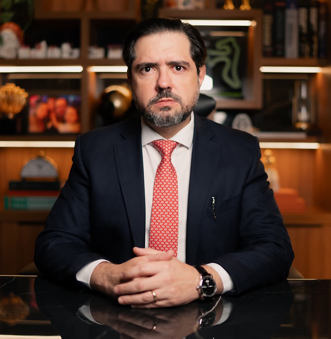 Dr. Hugo Dória